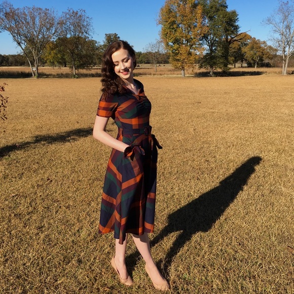 Meet your Posher, Madison! - Picture 5 of 5